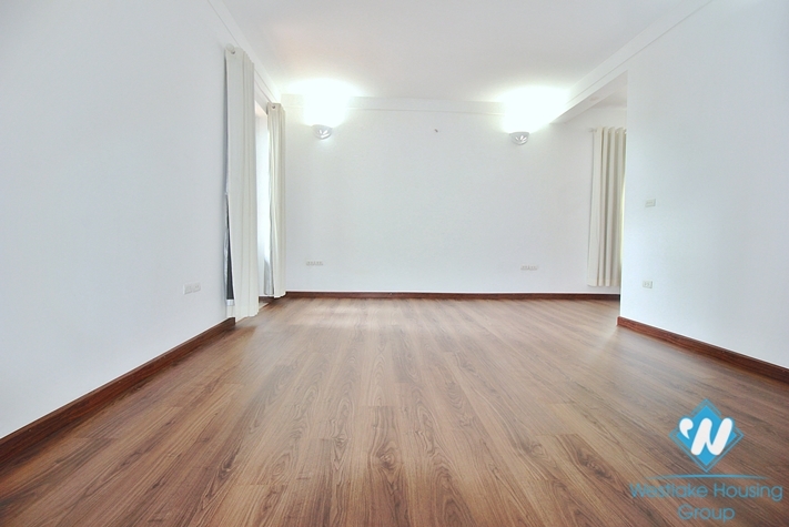 Four bedrooms house with in-door pool for rent in Tay Ho ward, Ha Noi